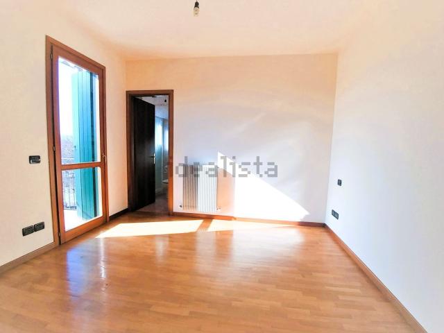 Appartamento in affitto di 110 m²