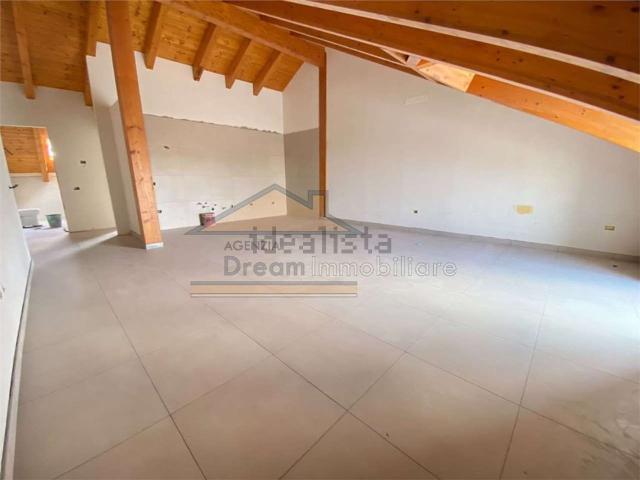 Appartamento in affitto di 110 m²