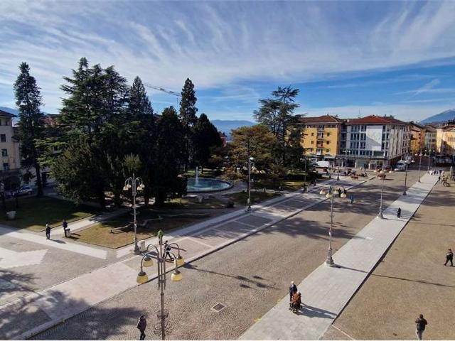 Appartamento in affitto di 110 m²