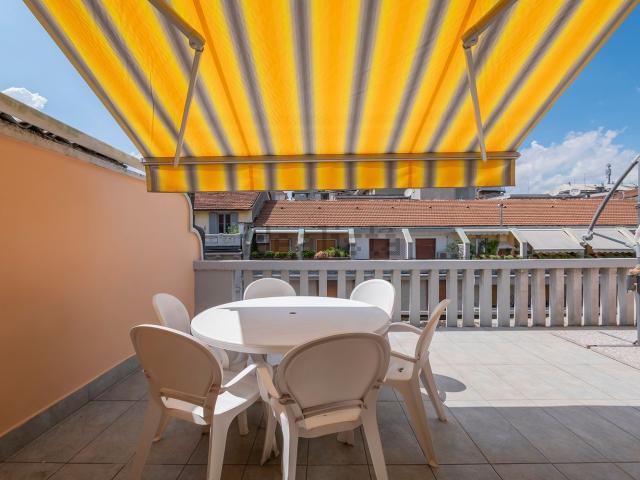 Appartamento in affitto di 110 m² in Via Copernico, 22