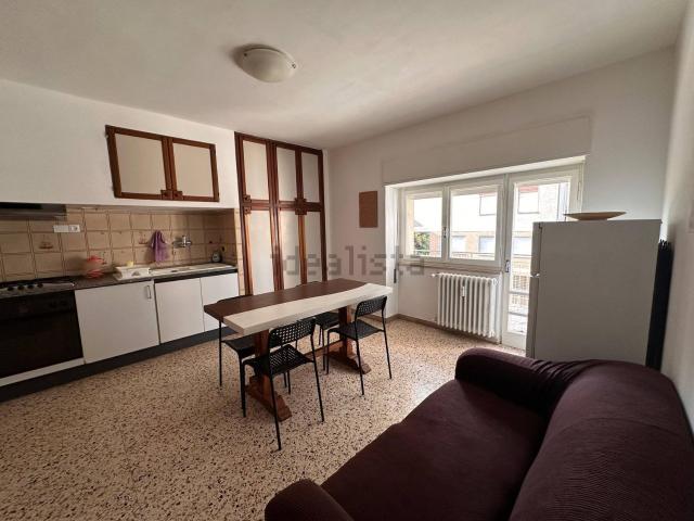 Appartamento in affitto di 110 m² in Via Claudio Monteverdi