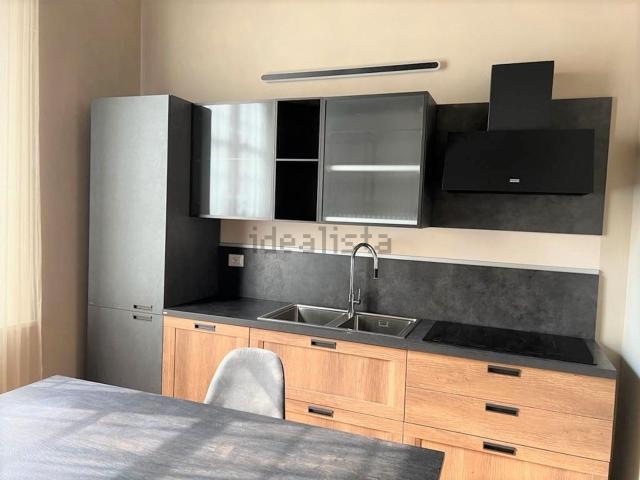 Appartamento in affitto di 110 m² in Via Galliera