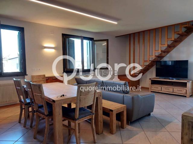 Appartamento in affitto di 110 m² in Via Giuseppe Parini, 39