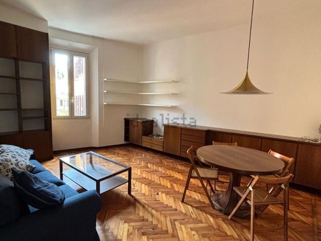 Appartamento in affitto di 110 m² in Via Giuseppe Petroni, 12