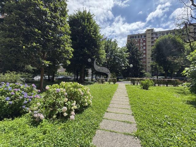 Appartamento in affitto di 110 m² in Via Giovanni Cimabue, 19