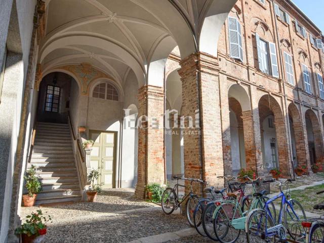 Appartamento in affitto di 110 m² in Via Giovanni Lanza, 101