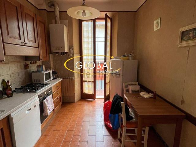 Appartamento in affitto di 110 m² in Via Damiano Chiesa, 11