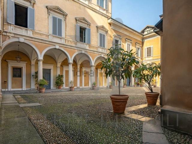 Appartamento in affitto di 110 m² in Via Daniele Manin, 13