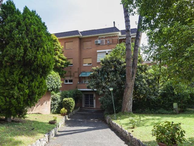 Appartamento in affitto di 110 m² in Via del Casaletto