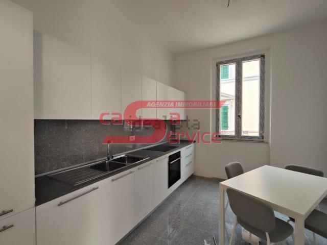 Appartamento in affitto di 110 m² in Via della Torretta, 14