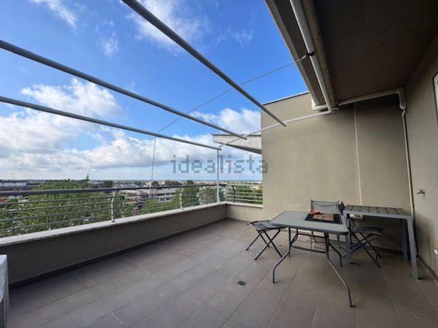 Appartamento in affitto di 110 m² in Via di Saponara
