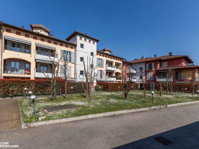 Appartamento in affitto di 110 m² in Via Di Vittorio, 1