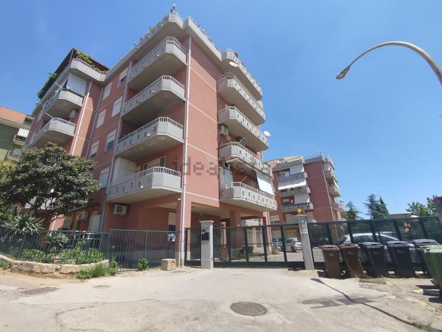 Appartamento in affitto di 110 m² in Via Filippo Paladini