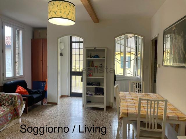 Appartamento in affitto di 110 m² in Via Francesco Marzolo, 32