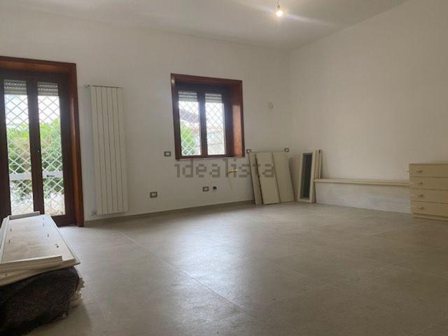 Appartamento in affitto di 110 m² in Via Francesco de Mura, 3