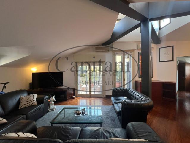 Appartamento in affitto di 110 m² in Via Francesco de Sanctis, 57