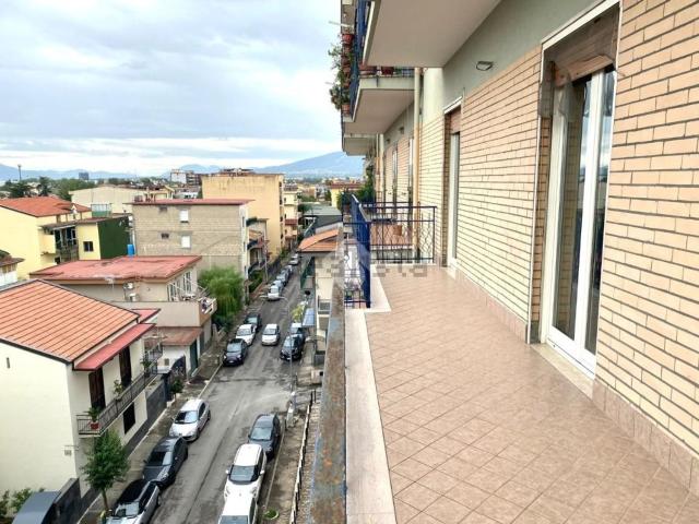 Appartamento in affitto di 110 m² in Via Milano, 10