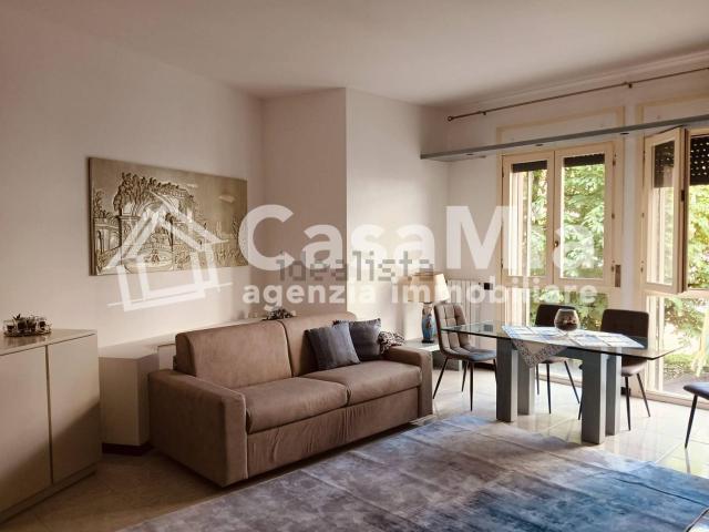 Appartamento in affitto di 110 m² in Via Sant&apos Ambrogio