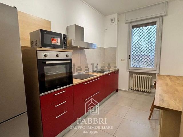 Appartamento in affitto di 110 m² in Via Pomposa