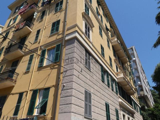 Appartamento in affitto di 110 m² in Via Paleocapa, 18