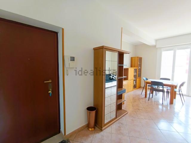 Appartamento in affitto di 110 m² in Via Rimini, 27