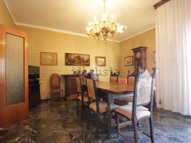 Appartamento in affitto di 110 m² in Via Trilussa, 8