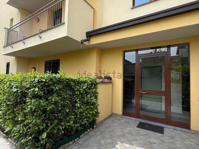 Appartamento in affitto di 110 m² in Via Valle, 49