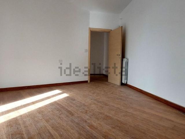 Appartamento in affitto di 110 m² in Viale Tancredi Galimberti