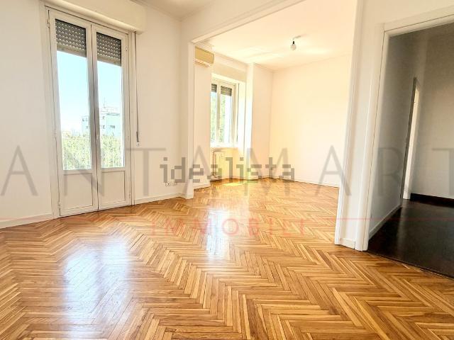 Appartamento in affitto di 110 m² in Viale Gabriele D&apos Annunzio