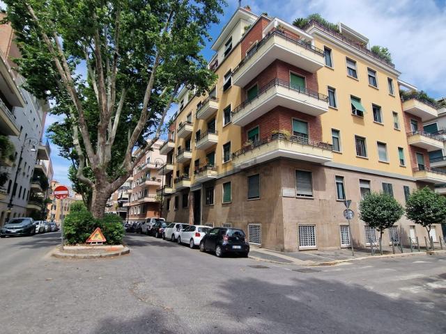 Appartamento in affitto di 110 m² in Viale Gorizia, 26