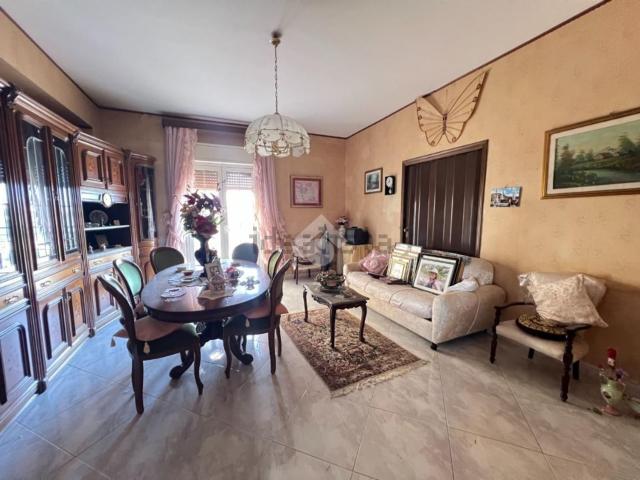 Appartamento in affitto di 110 m² in Viale Leonardo Sciascia, 242