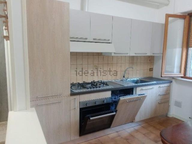 Appartamento in affitto di 110 m² in Contrada Montone