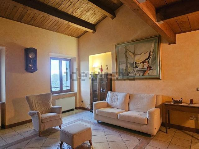 Appartamento in affitto di 110 m² in Corso Giacomo Matteotti