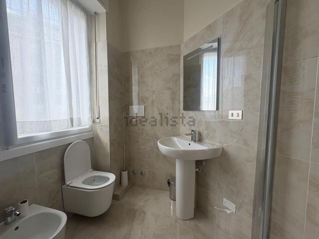 Appartamento in affitto di 110 m² in Corso Sempione, 80