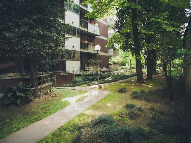 Appartamento in affitto di 110 m² in Largo della Crocetta, 2