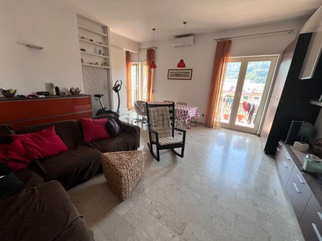 Appartamento in affitto di 110 m² in Piazza Pilastri, 18
