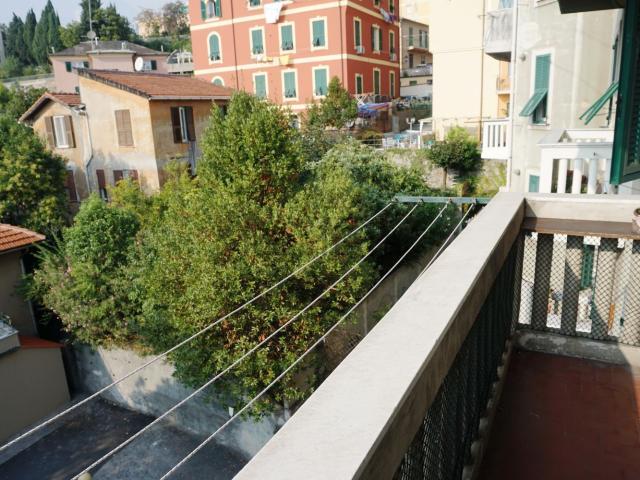 Appartamento in affitto di 111 m² in Via Coronata