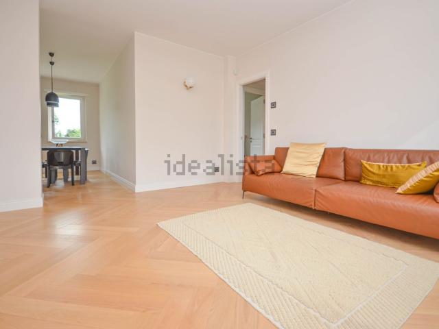 Appartamento in affitto di 111 m² in Via Torino