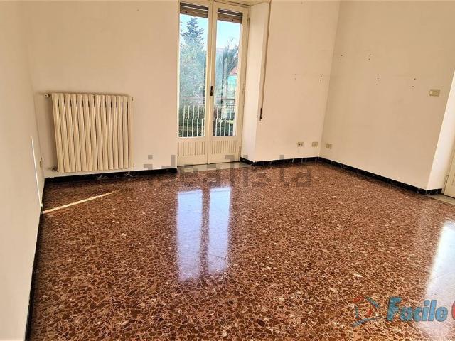 Appartamento in affitto di 112 m² in Via Palazzo