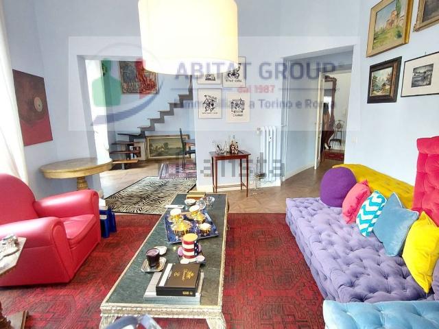 Appartamento in affitto di 112 m² in Via Velletri