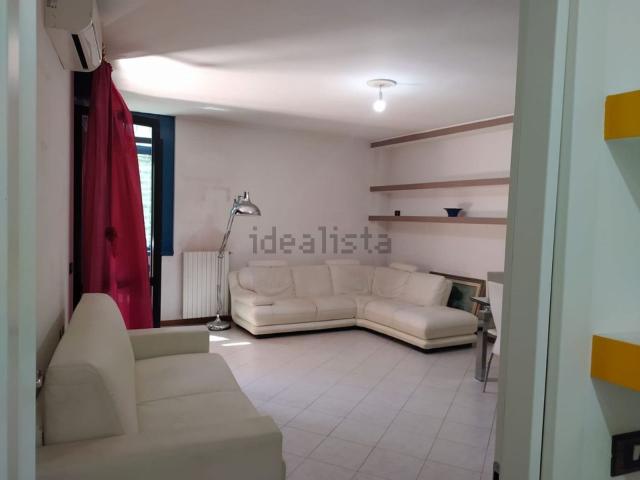 Appartamento in affitto di 112 m² in Viale Aldo Ballarin