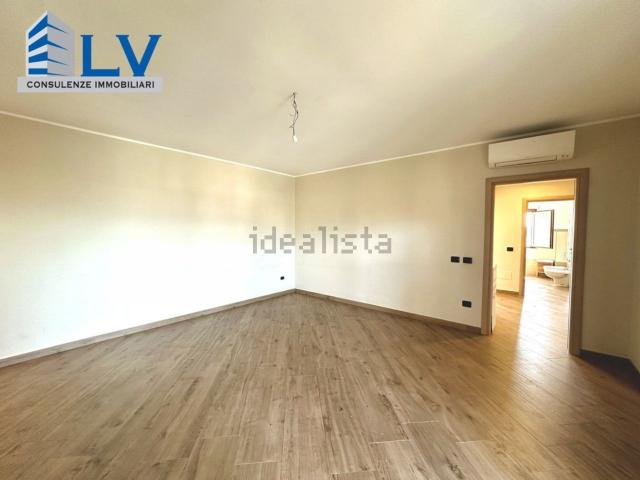 Appartamento in affitto di 112 m² in Viale America Latina