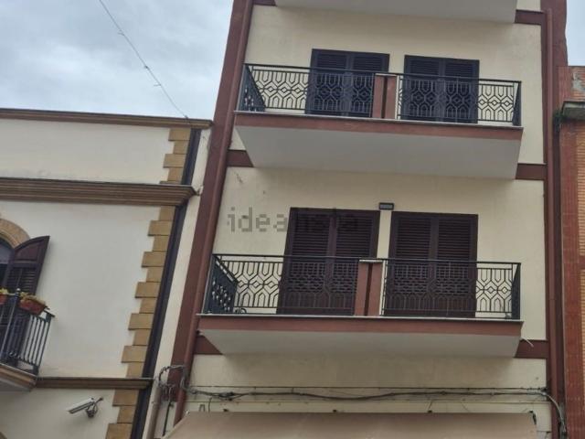 Appartamento in affitto di 112 m² in Corso IV Aprile