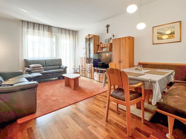 Appartamento in affitto di 113 m² in Via Vittorio Veneto, 54