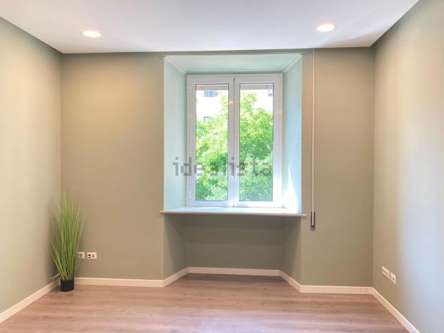 Appartamento in affitto di 114 m² in Via Cesare Fracassini, 4