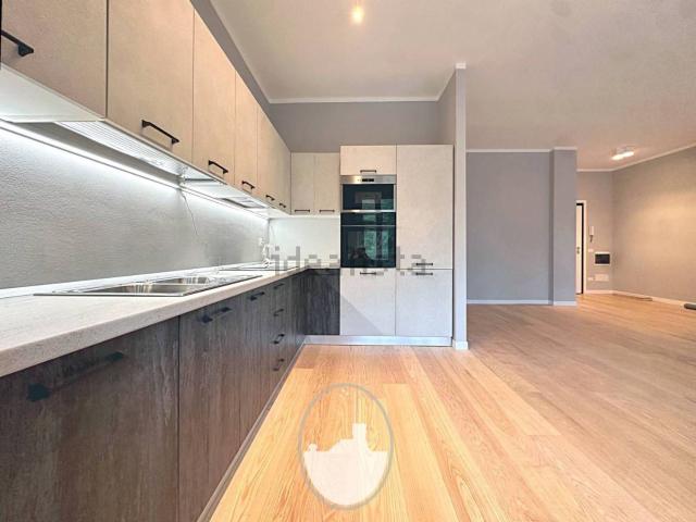 Appartamento in affitto di 114 m² in Via Sant&apos Imerio, 15