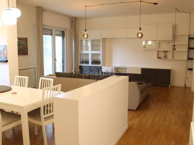 Appartamento in affitto di 115 m²