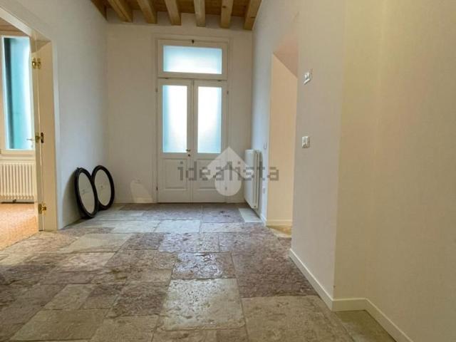 Appartamento in affitto di 115 m²