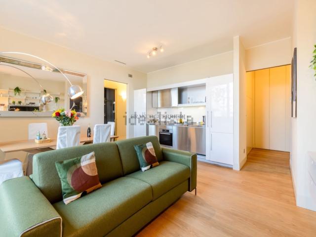 Appartamento in affitto di 115 m² in Via Gaetano de Castillia