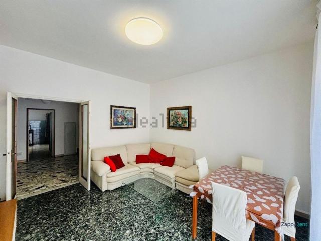 Appartamento in affitto di 115 m² in Via Gherardo Caponsacchi, 38